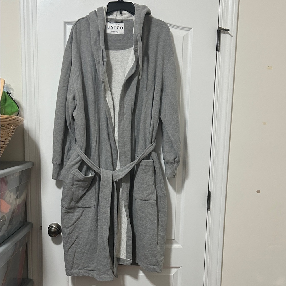 UNICO Grey Hooded Robe with Pockets